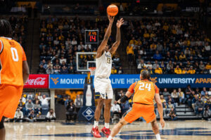 NOTEBOOK: WVU guard Sencire Harris gets off the hook from 3-point range